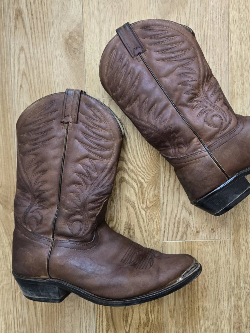 Men's Leather BULL RIDER Cowboy Boots Style 6931 Made in CANADA size 10.5